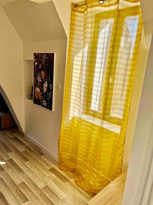 La Perle Apartment Montargis Ngoại thất bức ảnh
