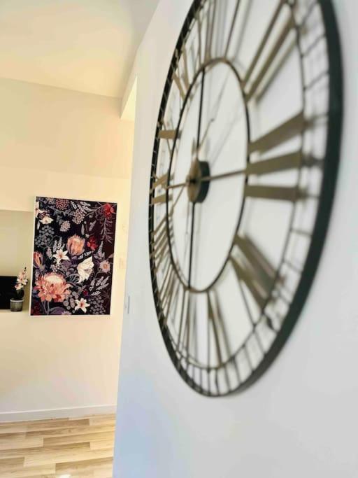 La Perle Apartment Montargis Ngoại thất bức ảnh